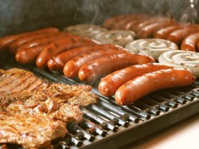 Choosing the Best Charcoal Grill for Beginners: Essential Features and Top Picks