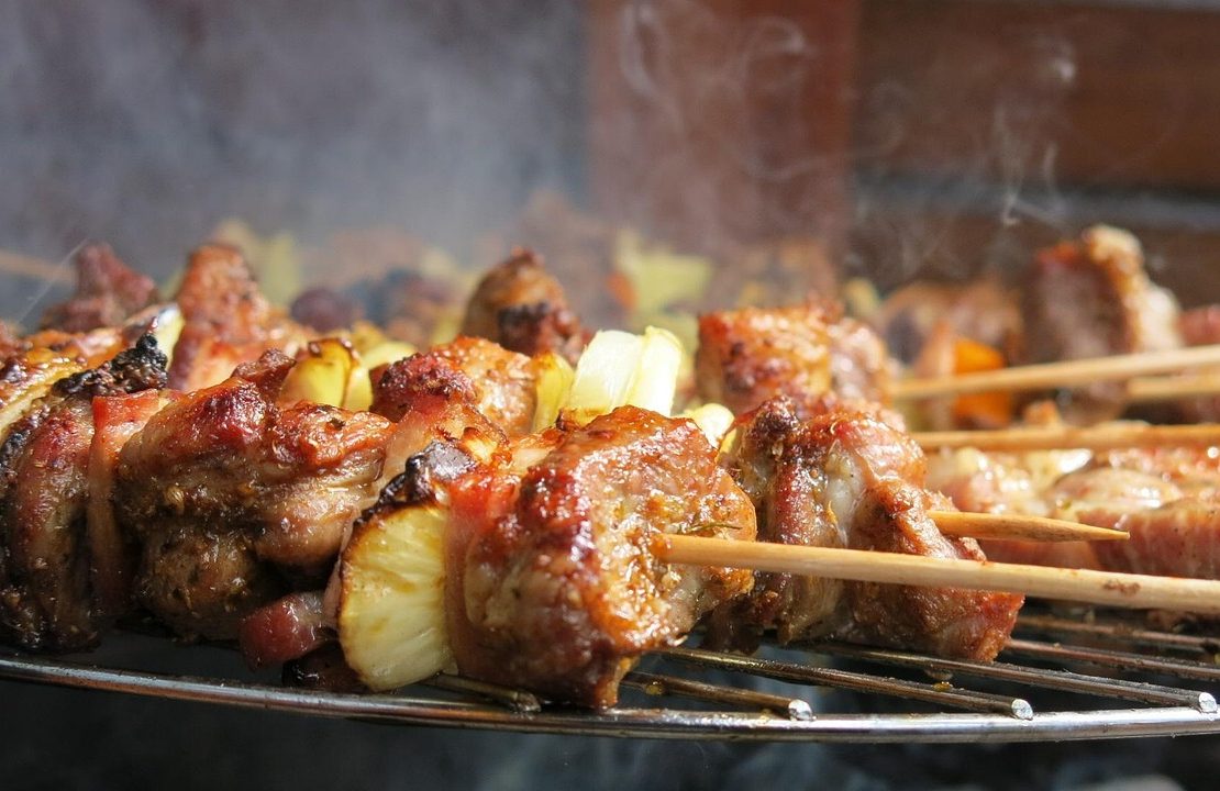 Essential Grill Tools for the BBQ Enthusiast