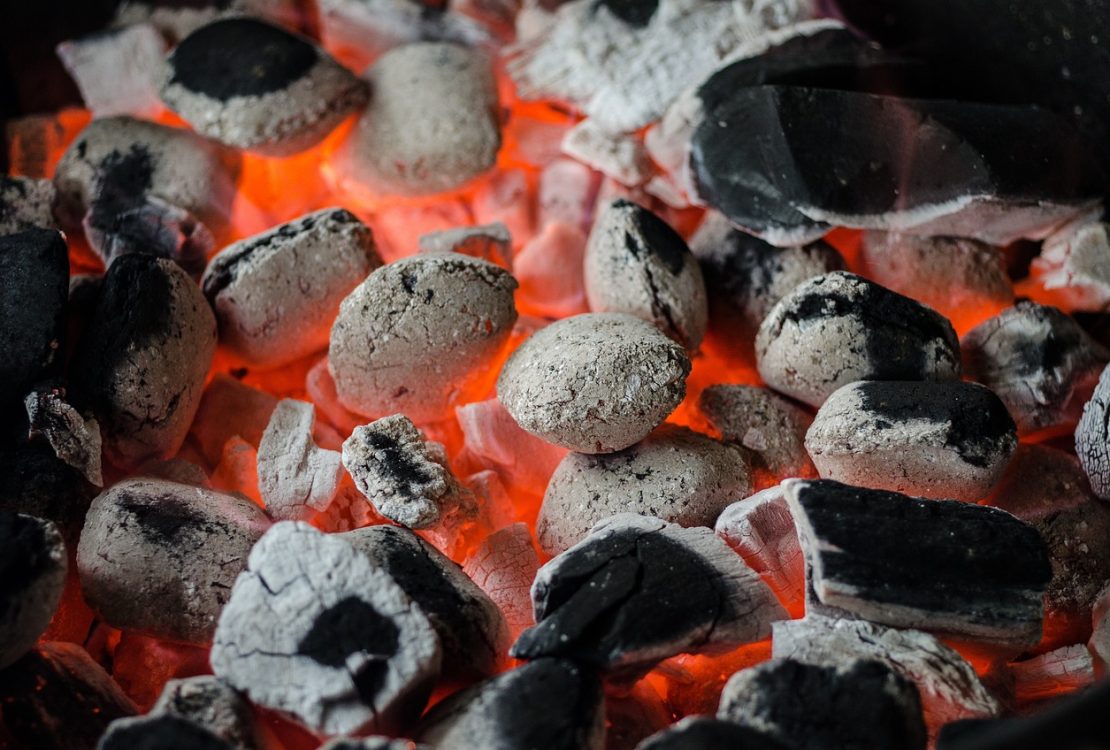 Ultimate Guide to Choosing the Best Gas Grill for Your Outdoor Cooking Needs